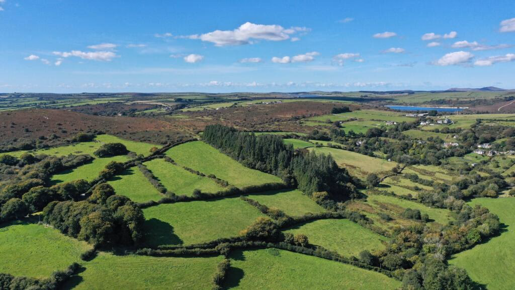 Land for sale - Image 4