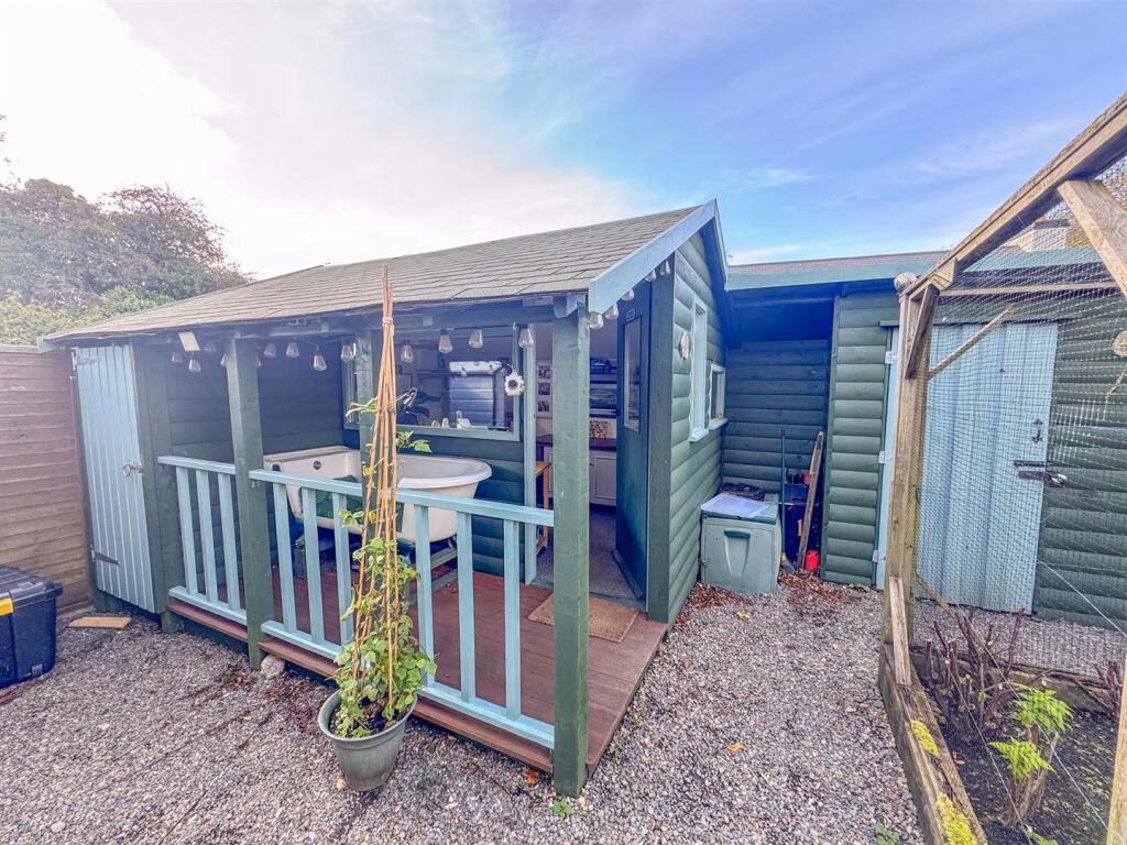 Land for sale - Image 5