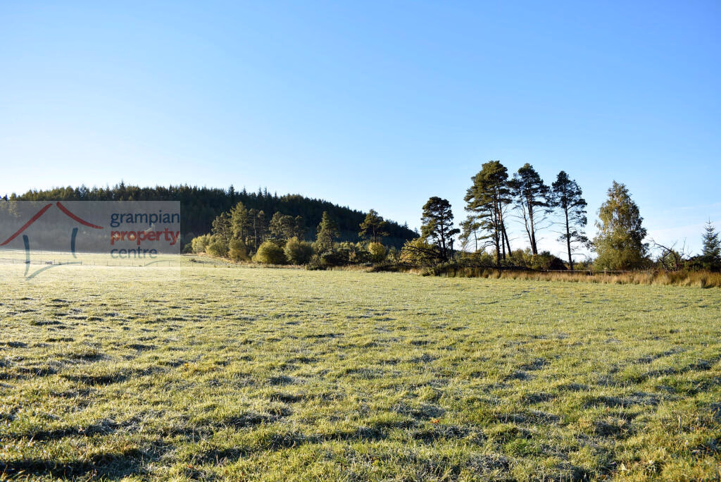 Land for sale - Image 3