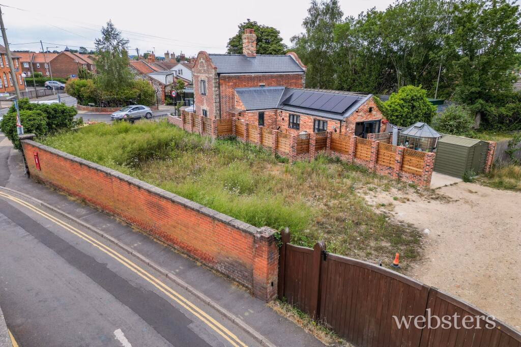 Land for sale - Image 3