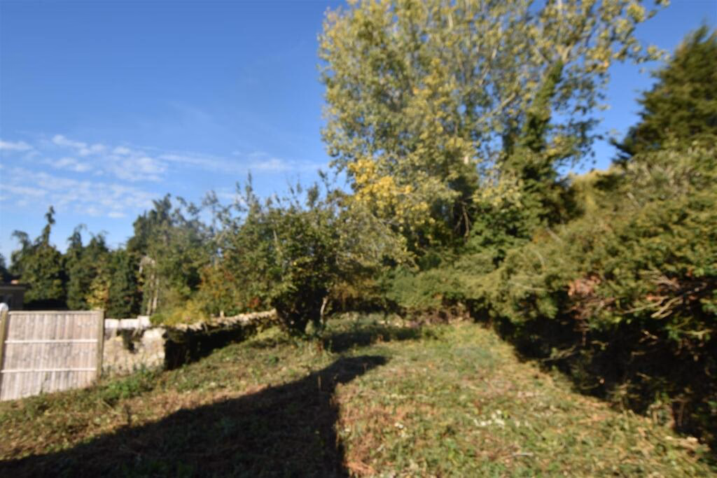 Land for sale - Image 3