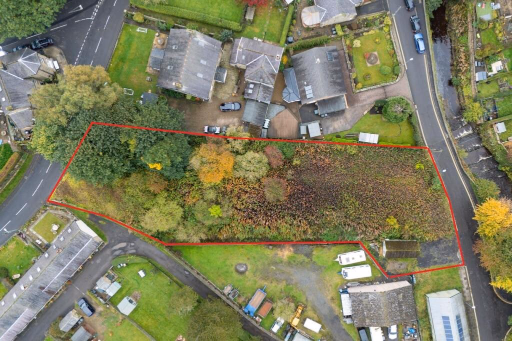 Land for sale - Image 1