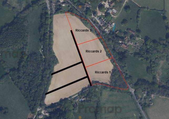 Land for sale - Image 1