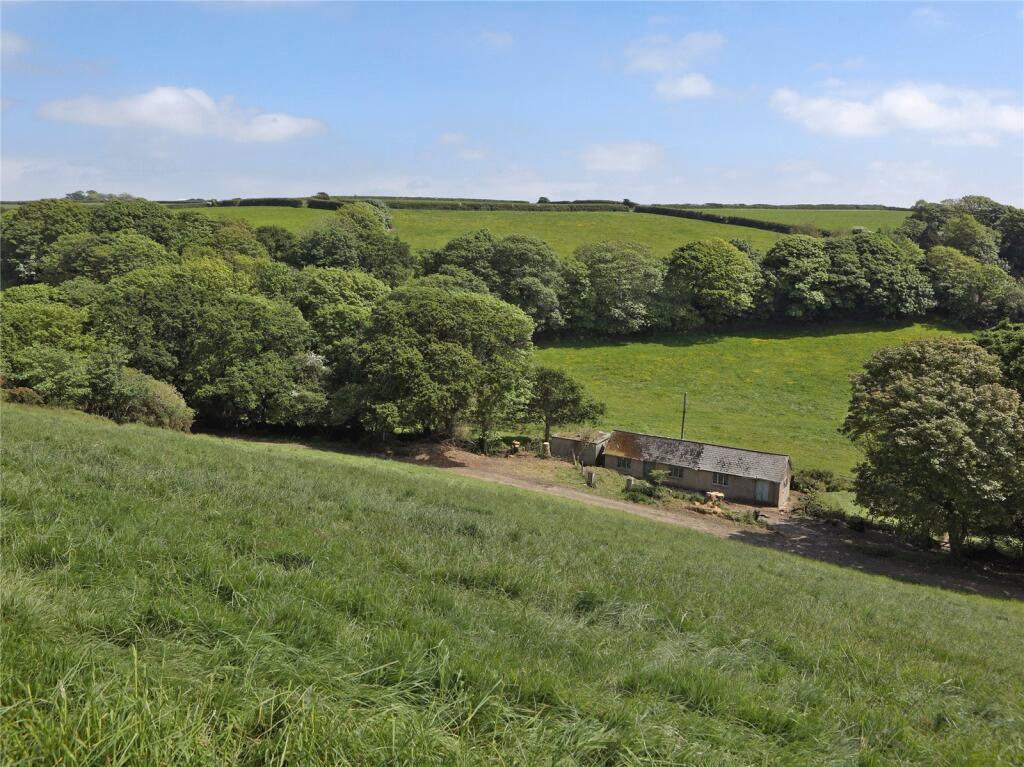 Land for sale - Image 2