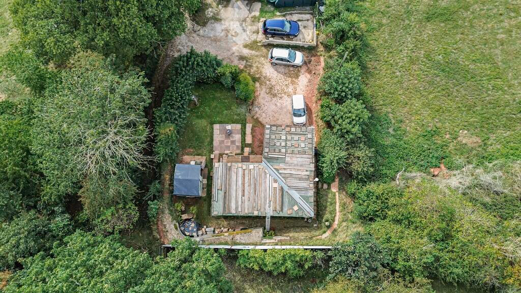 Land for sale - Image 2