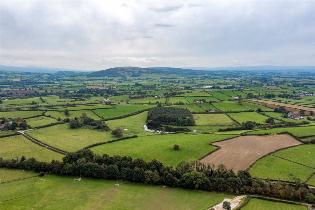 Land for sale - Image 3