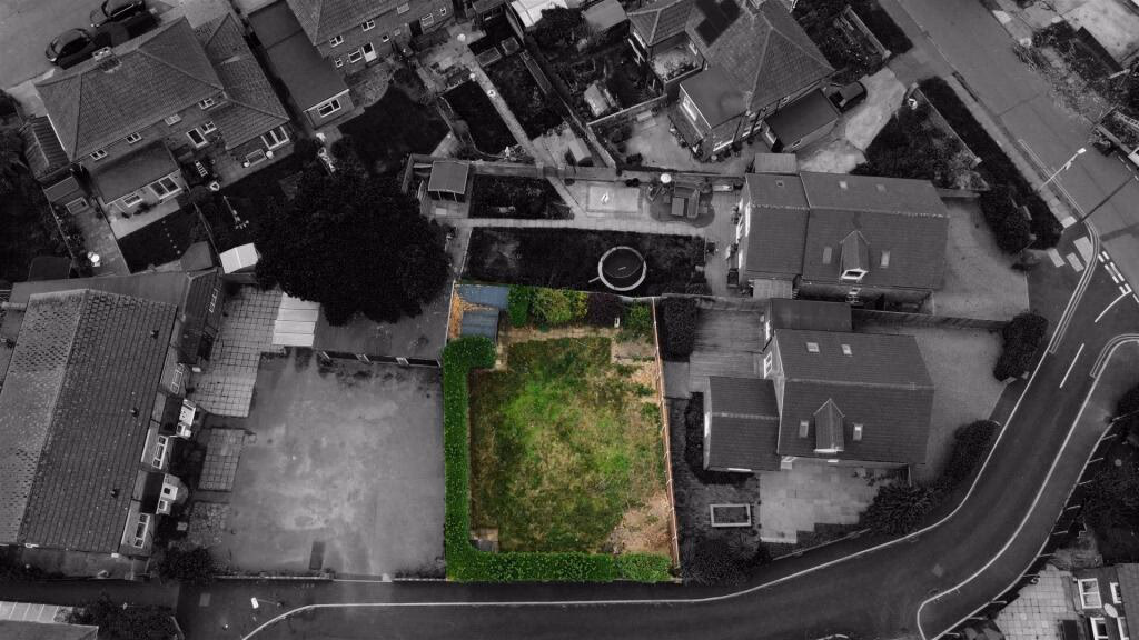 Plot for sale - Image 4