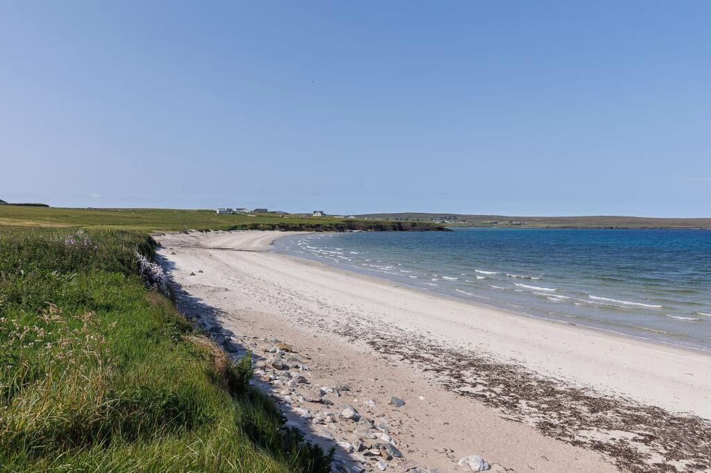 Land for sale - Image 2