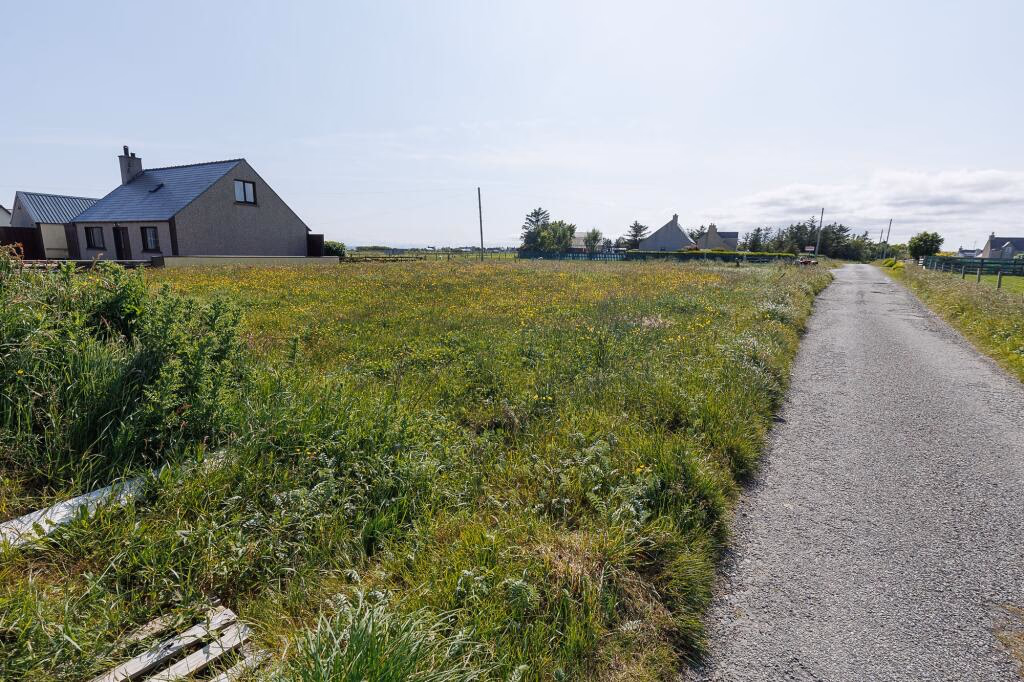 Land for sale - Image 4