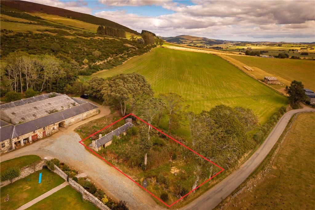 Land for sale - Image 2