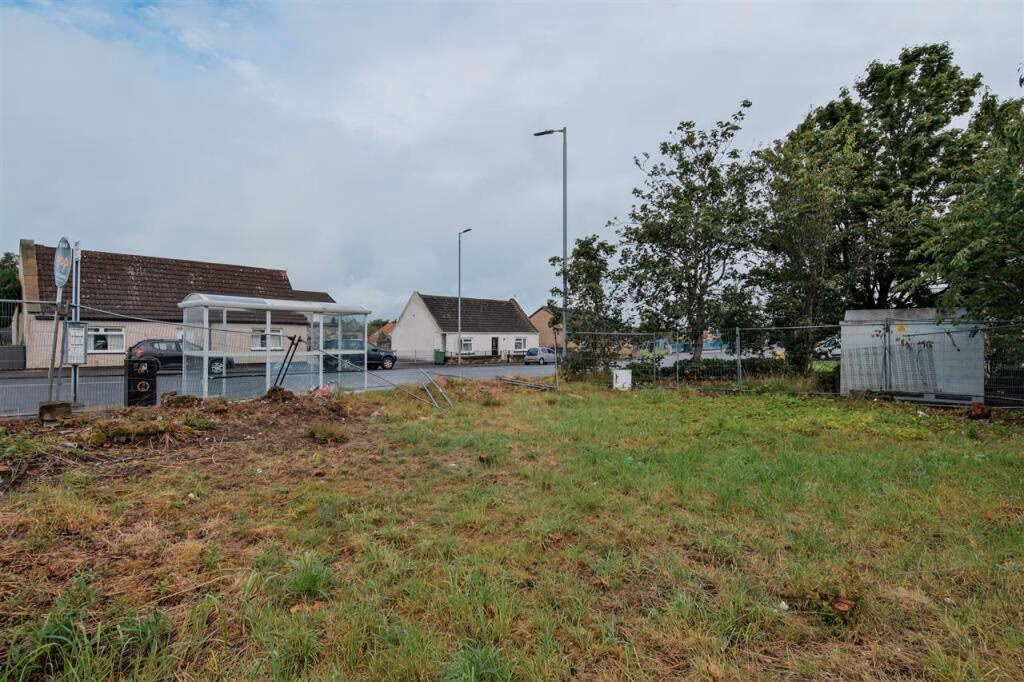 Land for sale - Image 4