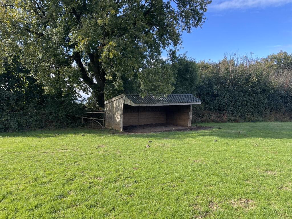 Land for sale - Image 4