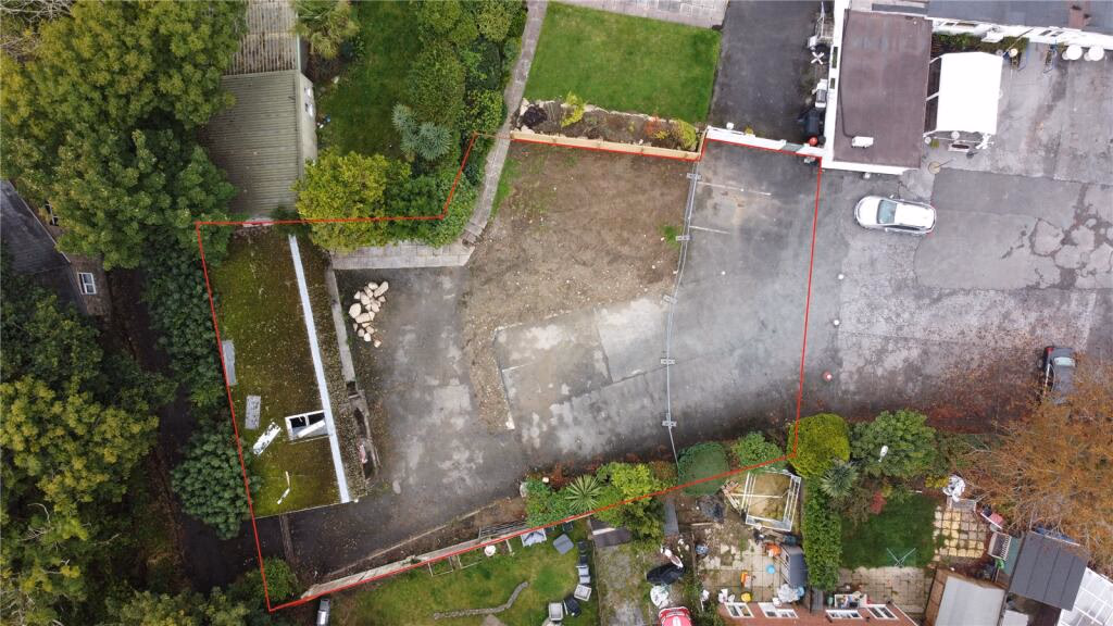 Plot for sale - Image 2