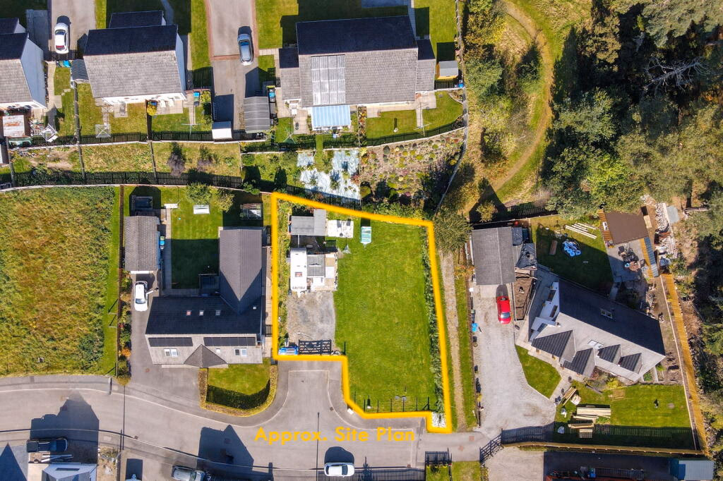 Plot for sale - Image 2