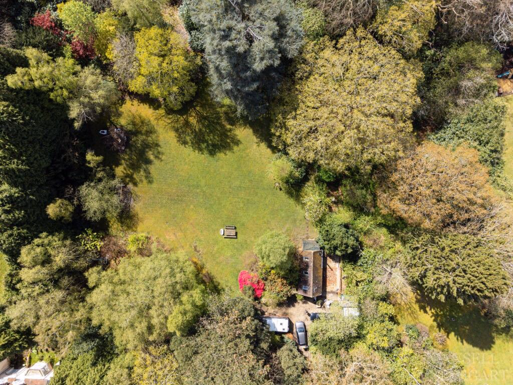 Land for sale - Image 2