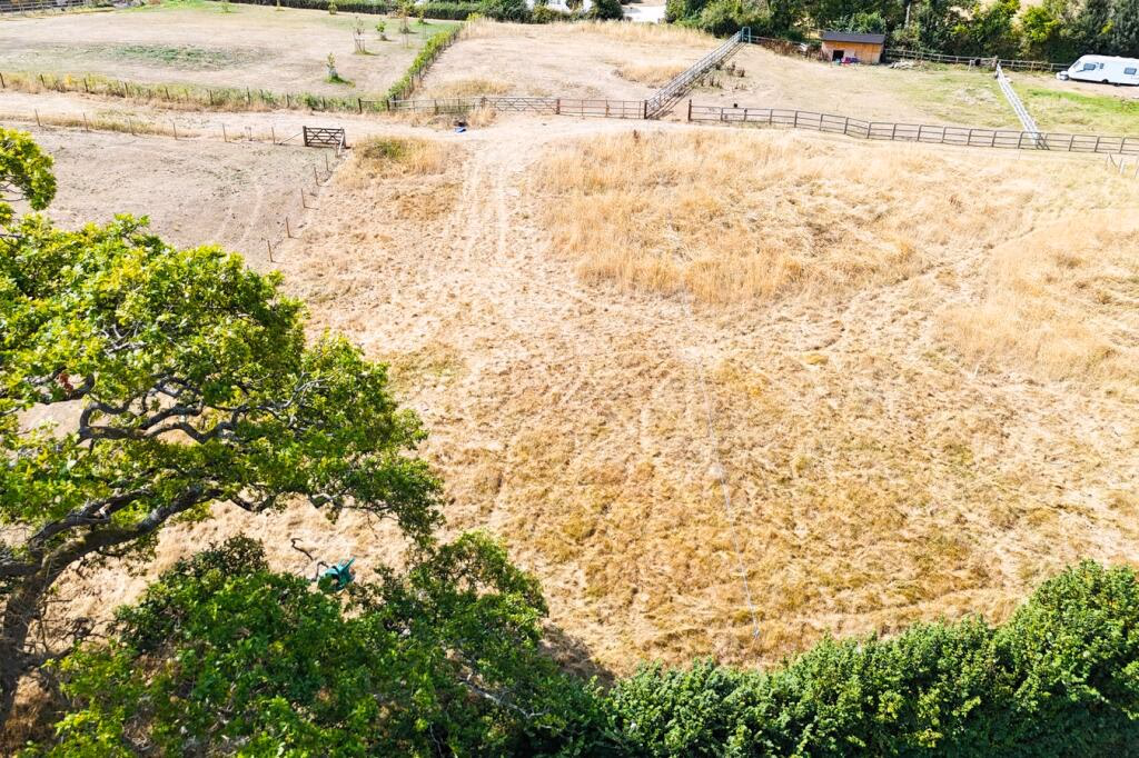 Plot for sale - Image 4