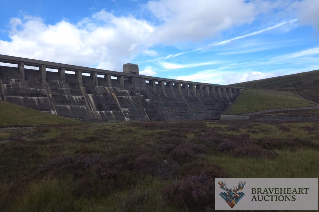 Land for sale - Image 2