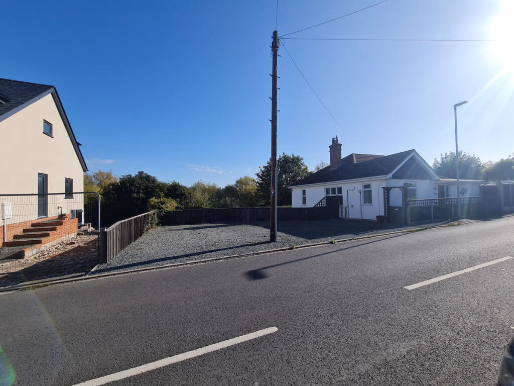 Land for sale - Image 4