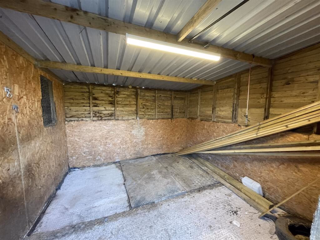 Land for sale - Image 3