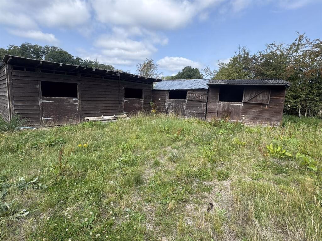 Land for sale - Image 3