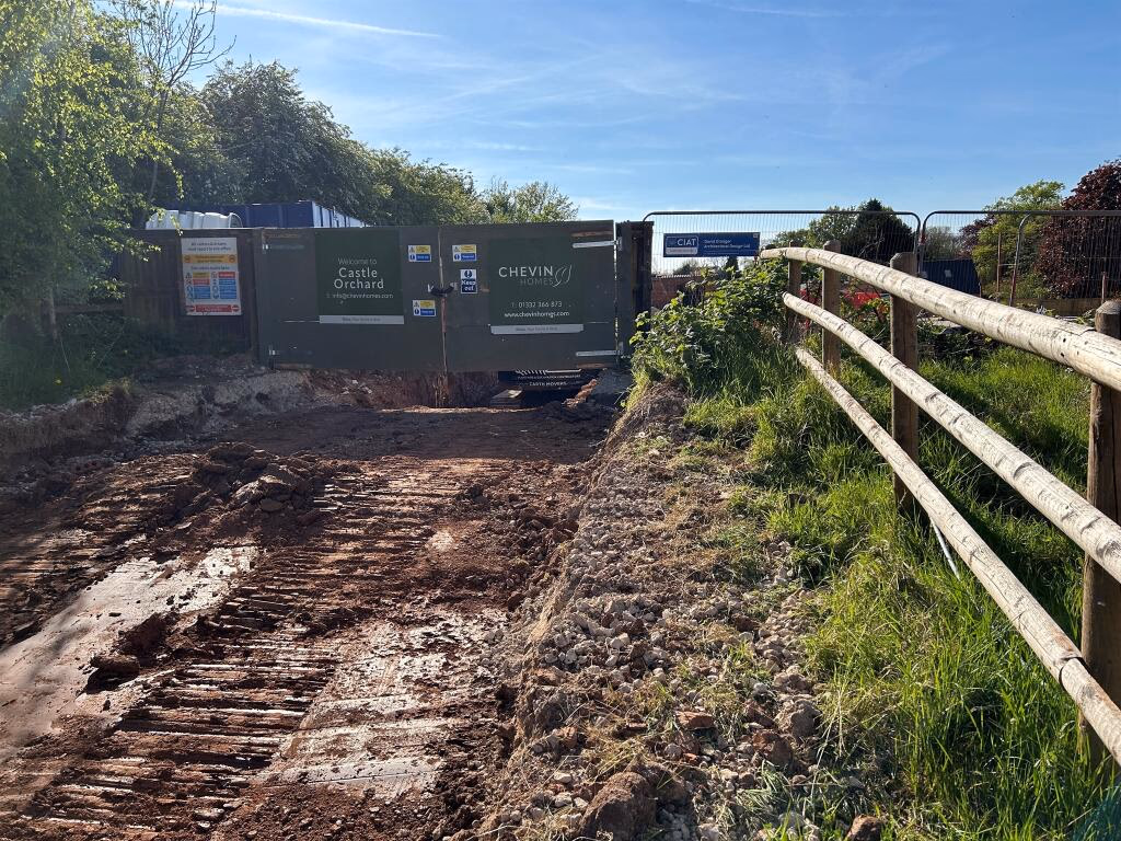 Land for sale - Image 4