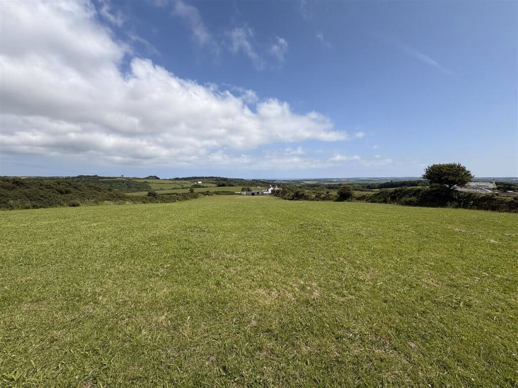 Land for sale - Image 4