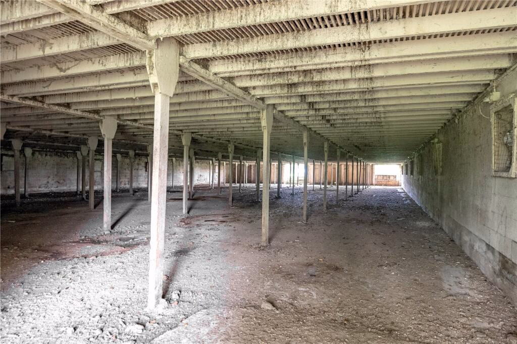 Land for sale - Image 4