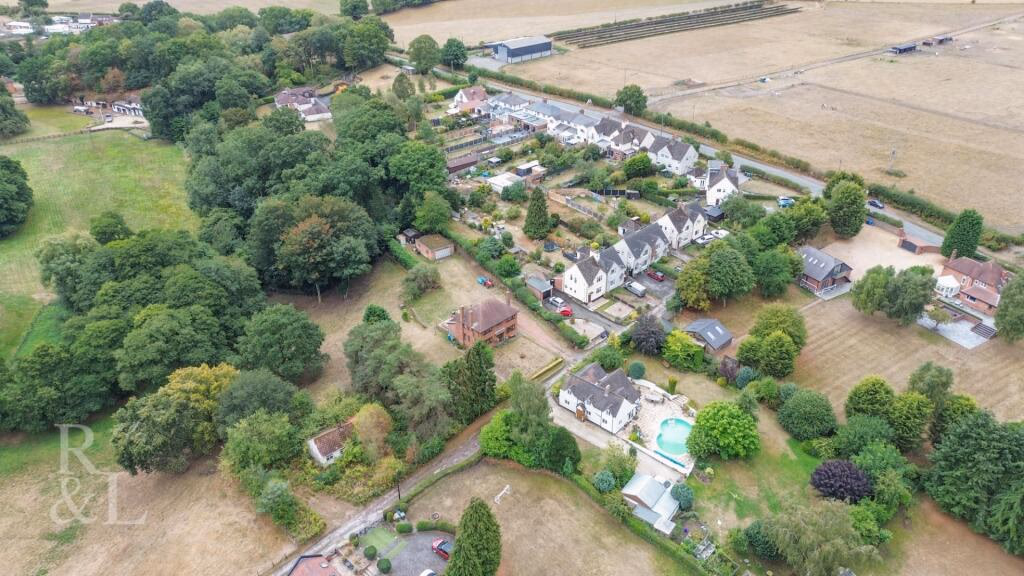 Land for sale - Image 4