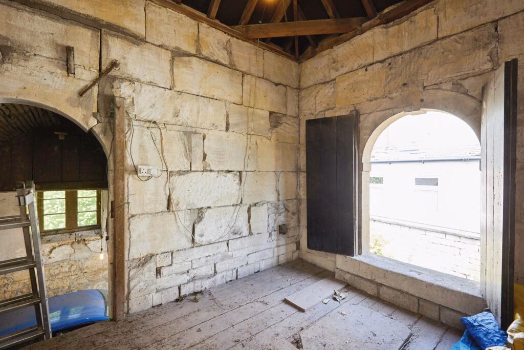 Land for sale - Image 3