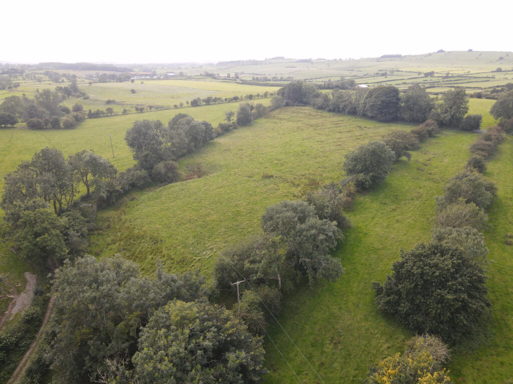 Land for sale - Image 3