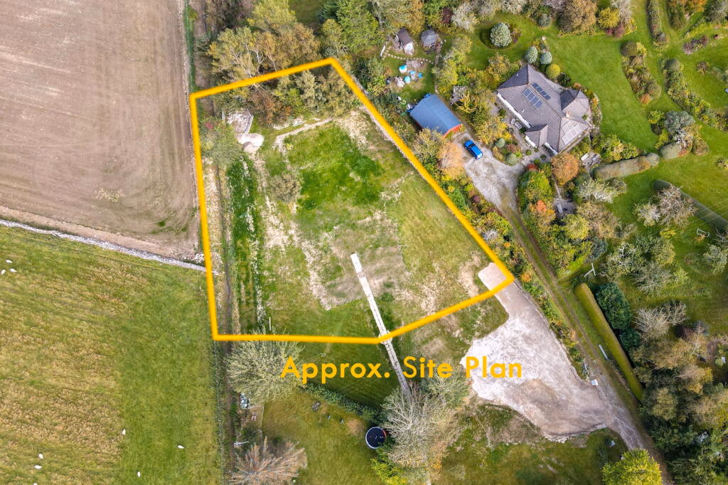 Plot for sale - Image 2