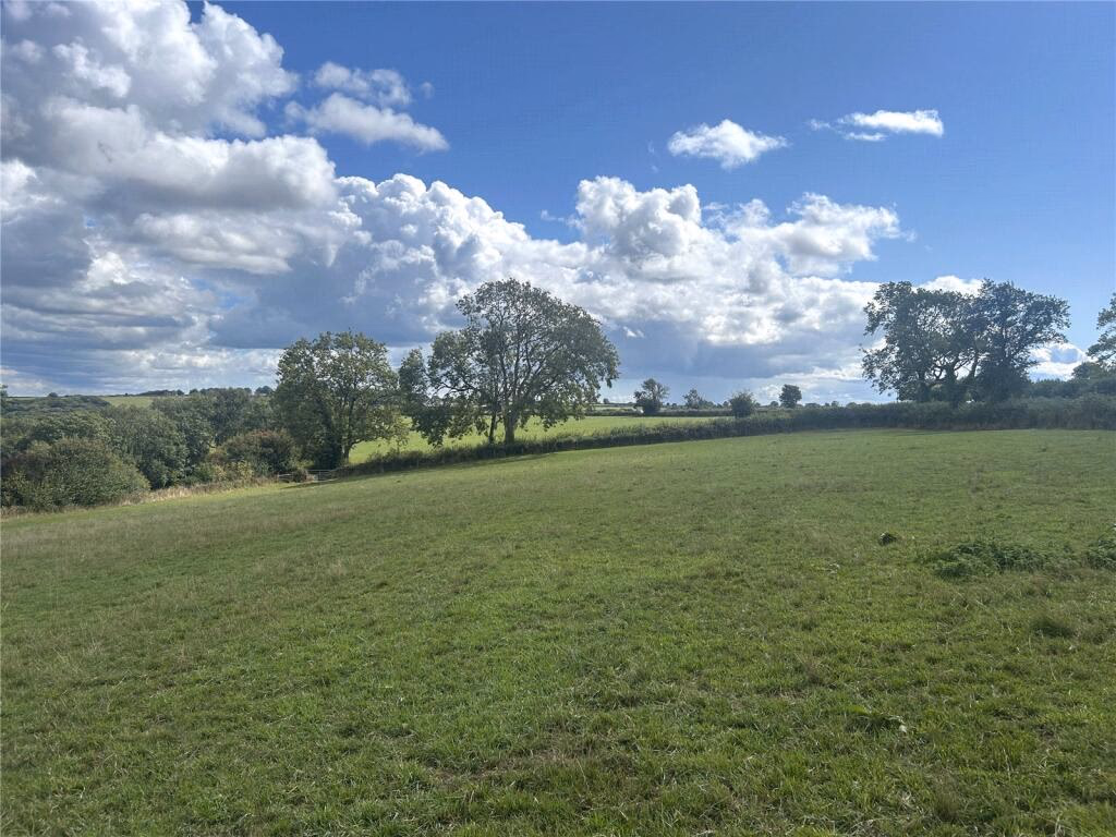 Land for sale - Image 3