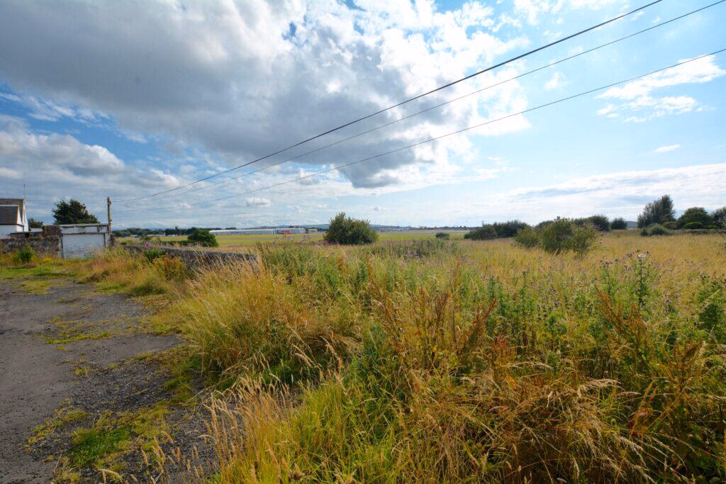 Land for sale - Image 3