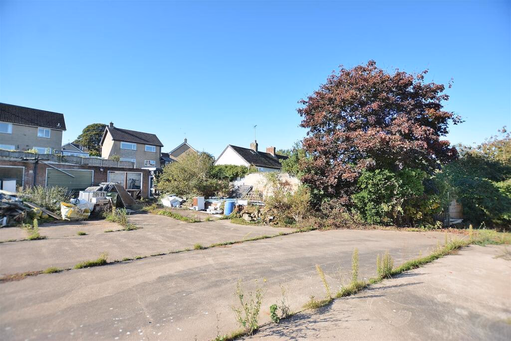 Land for sale - Image 4