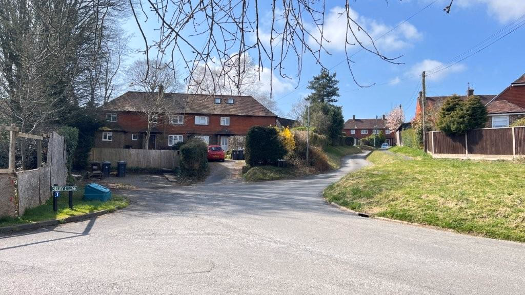 Land for sale - Image 2