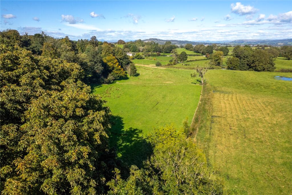 Land for sale - Image 4