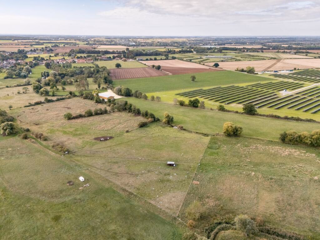 Land for sale - Image 2