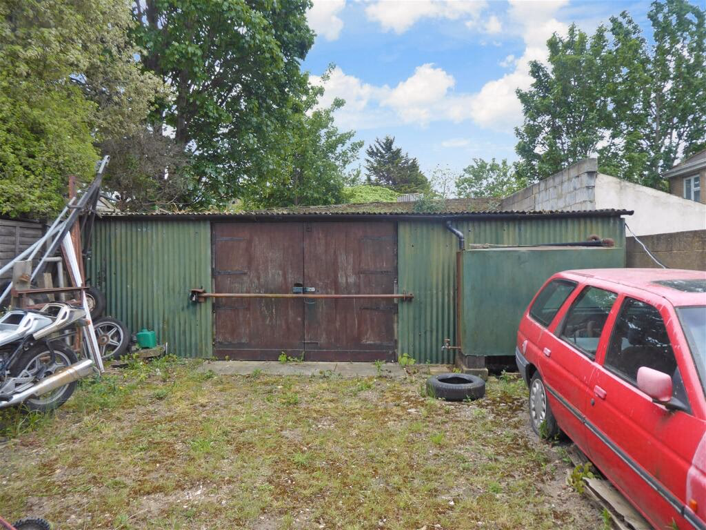 Land for sale - Image 4