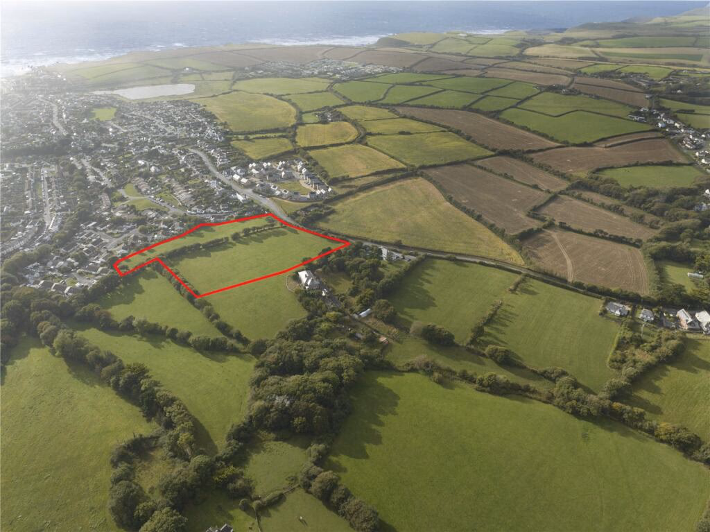 Land for sale - Image 2