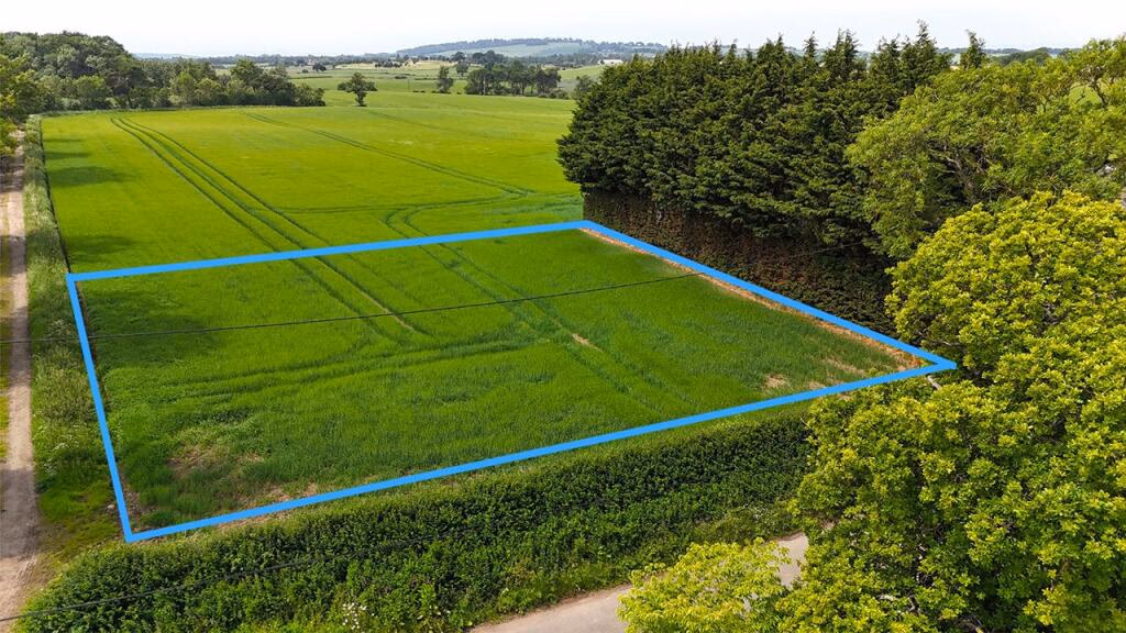 Land for sale - Image 4