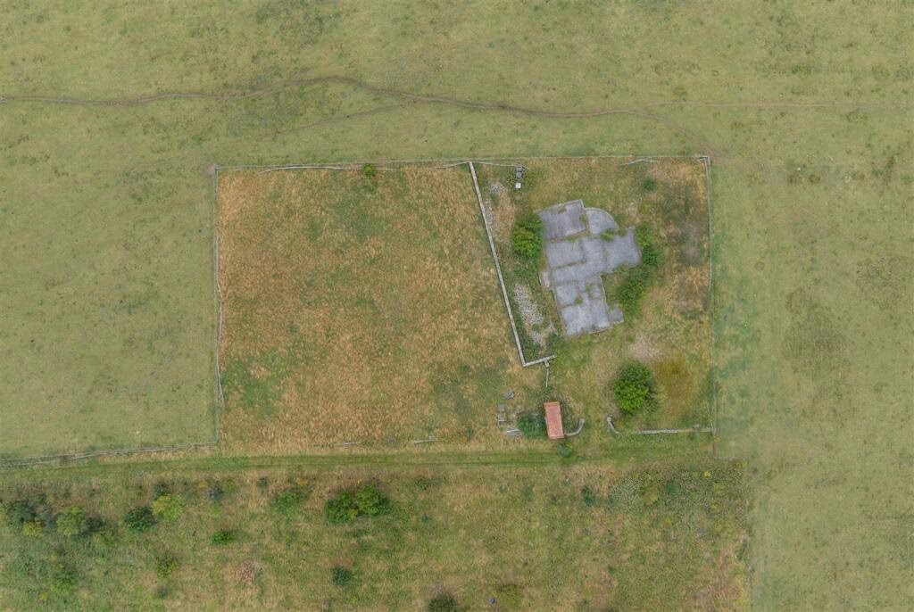 Plot for sale - Image 2