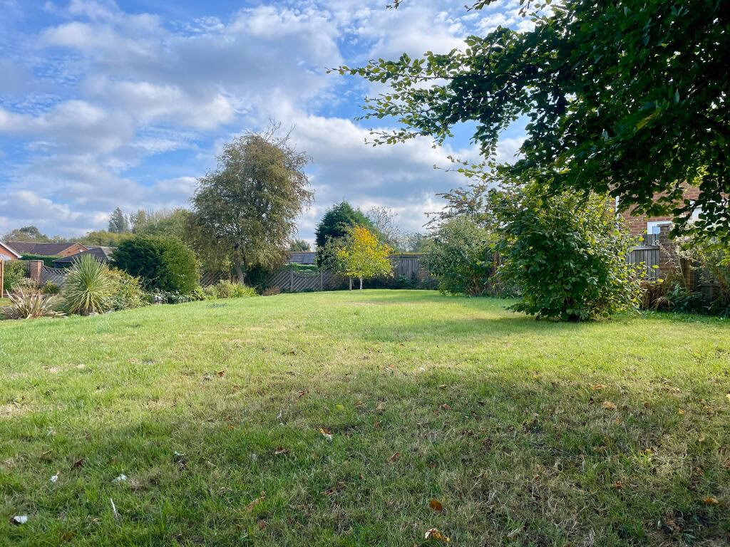 Land for sale - Image 5