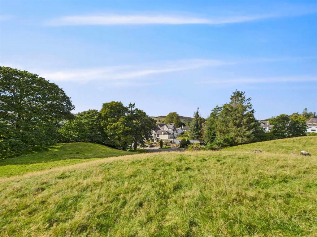 Plot for sale - Image 1