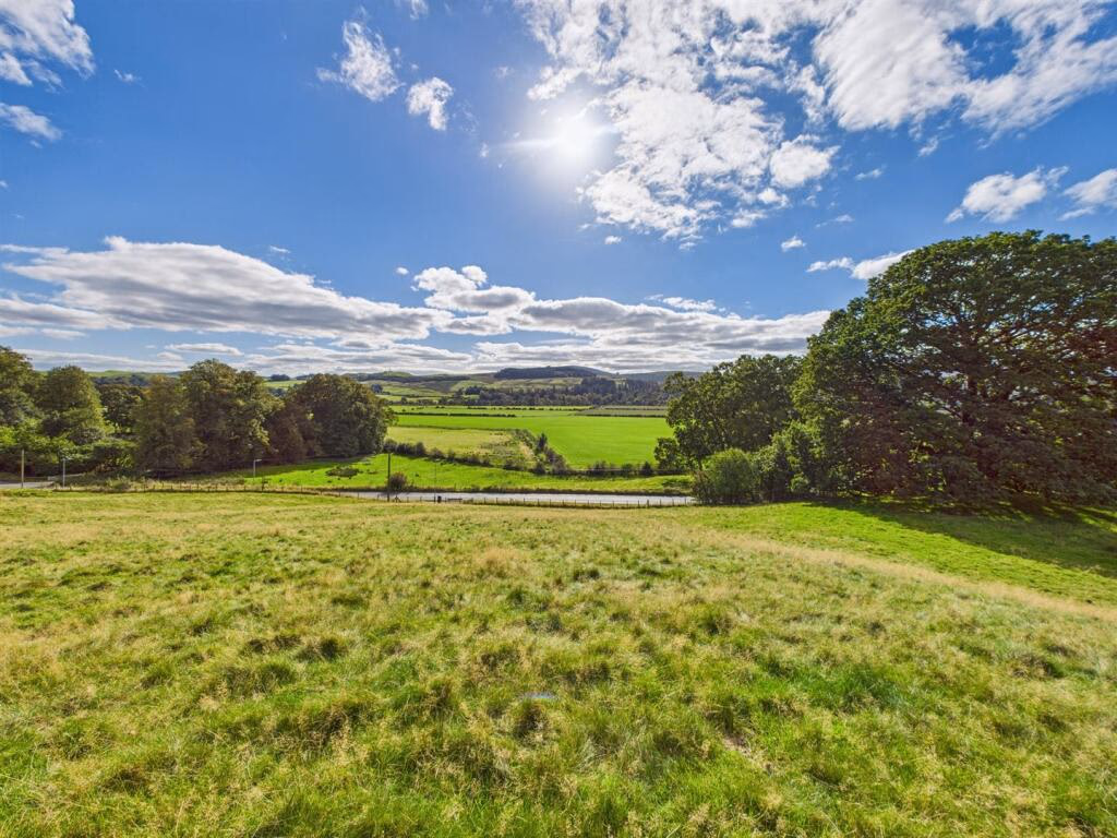 Plot for sale - Image 4