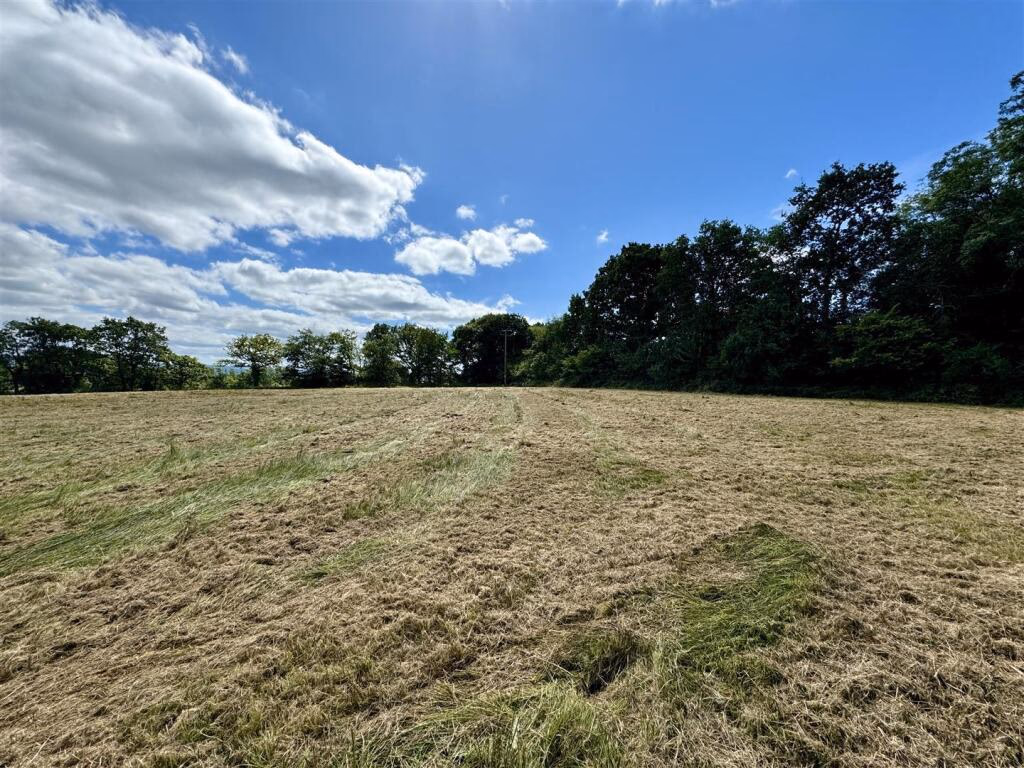 Land for sale - Image 5
