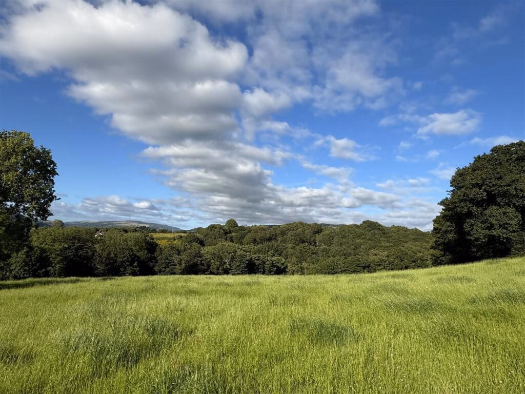 Land for sale - Image 4