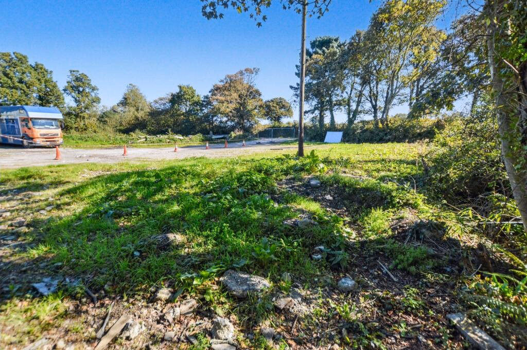 Plot for sale - Image 4