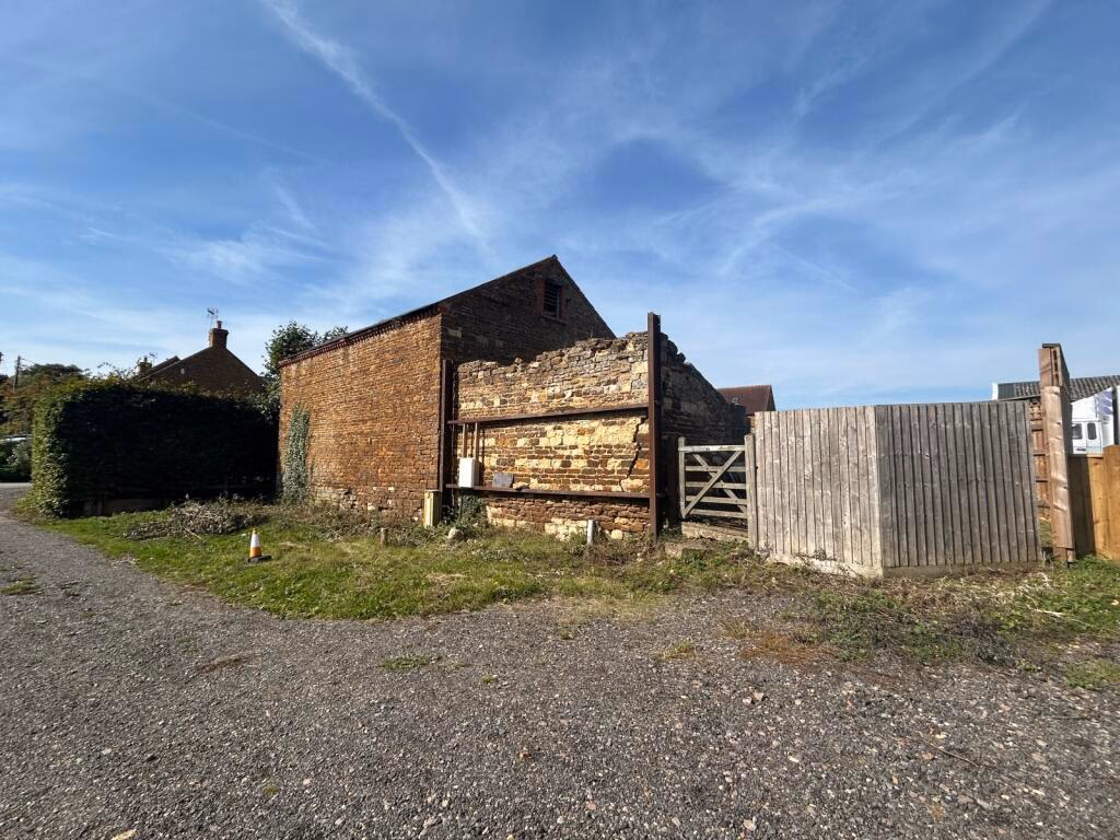 Plot for sale - Image 3