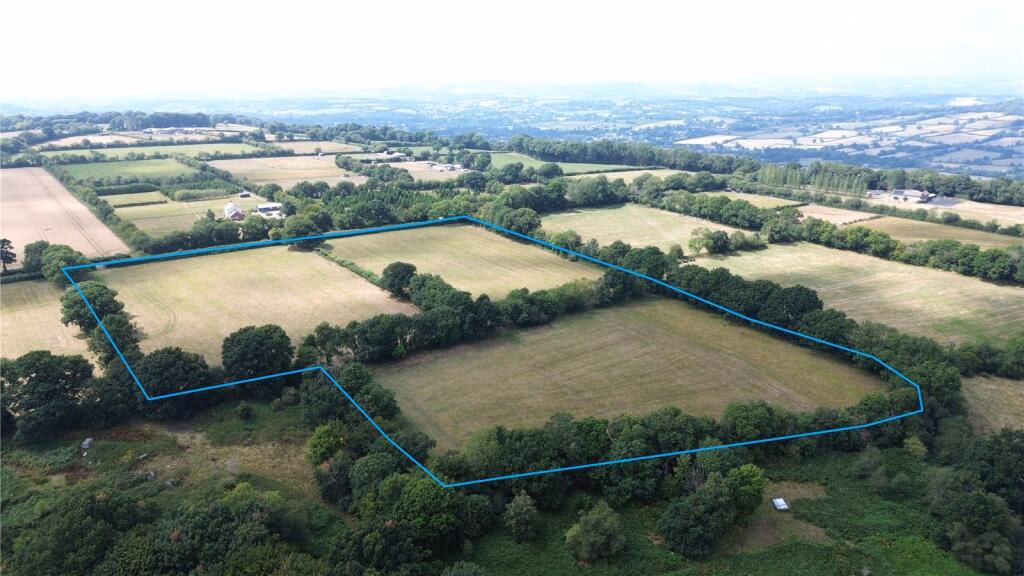 Land for sale - Image 2