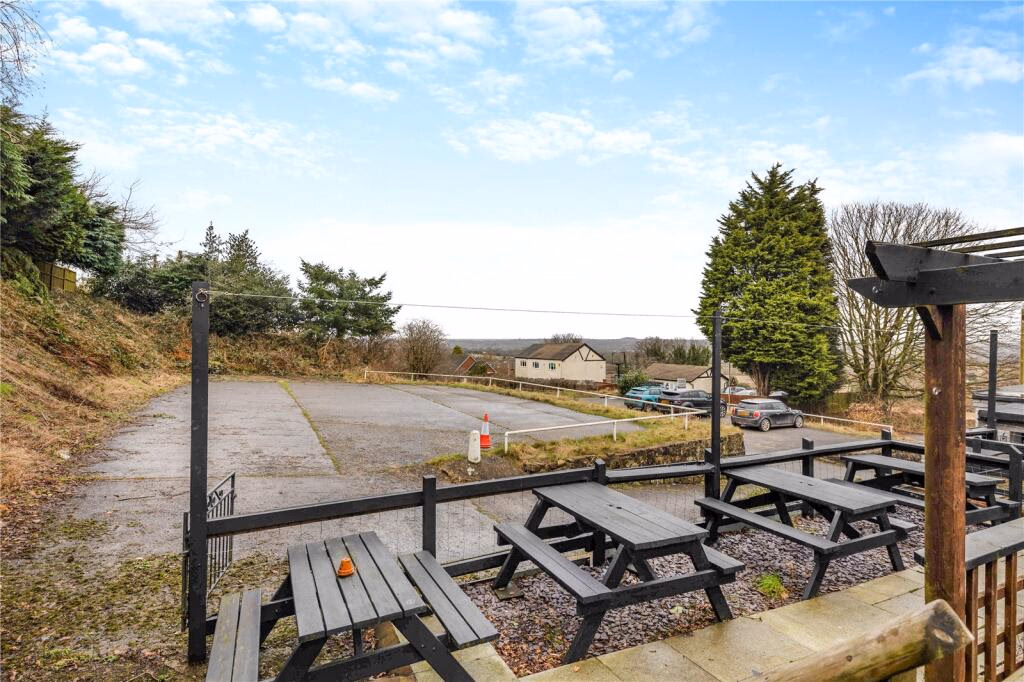 Land for sale - Image 2